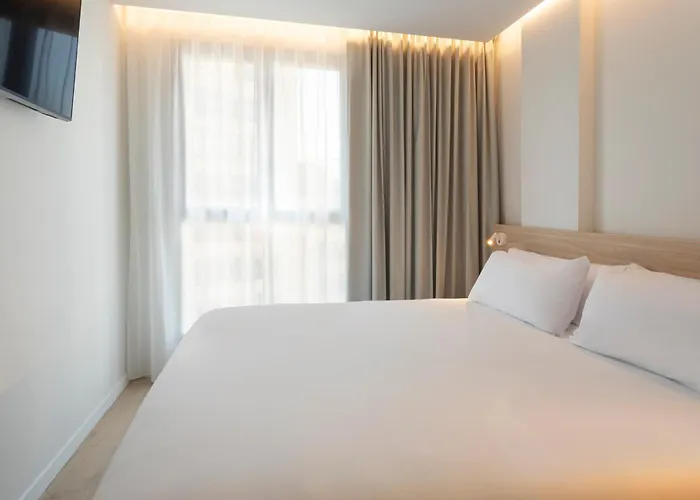 B&B HOTEL Alicante Centro