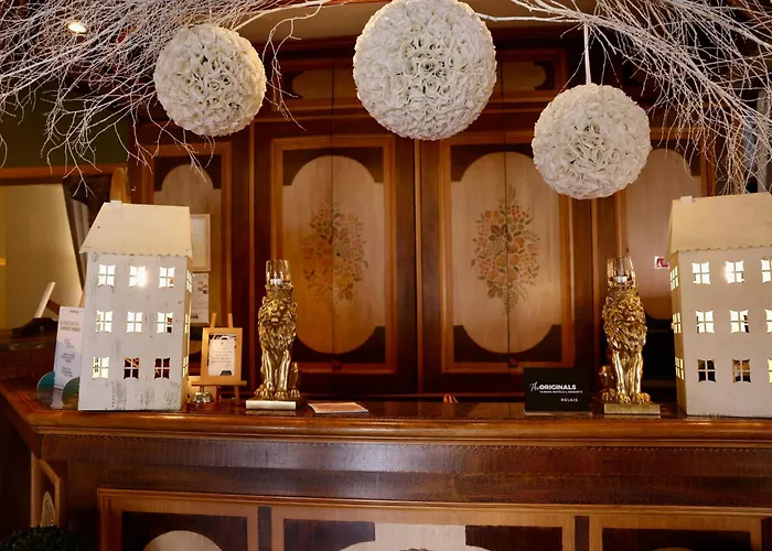 Hôtel Restaurant Le Verger des Châteaux, The Originals Relais
