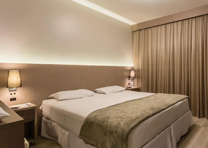 Hotel Farol da Ilha
