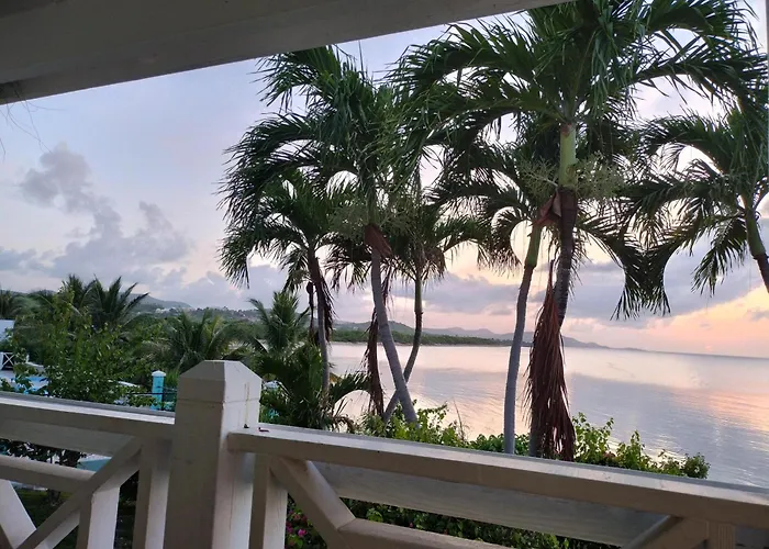 Bungalows On The Bay Usvi