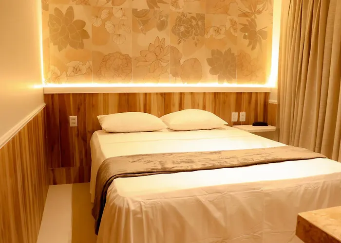 Hotel Flor De Lis Brejo Santo