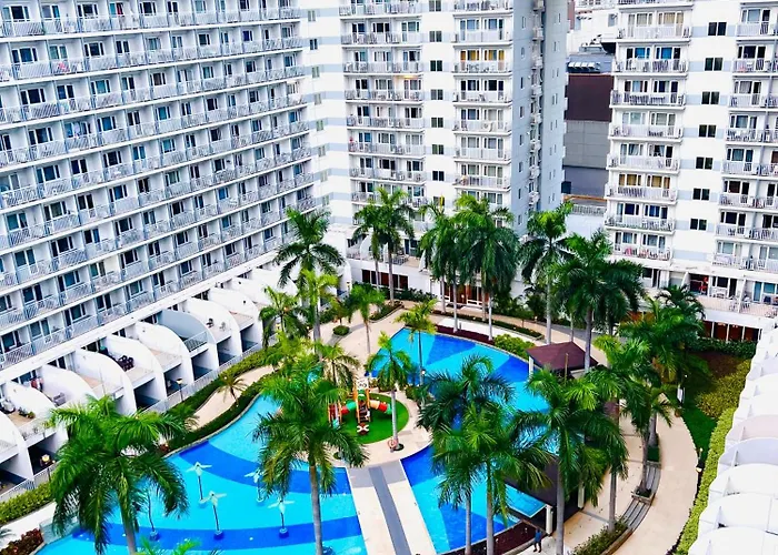 Shell Residences Moa By Paul