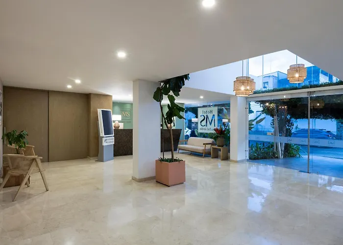 Hotel Ms Ciudad Jardin Cali