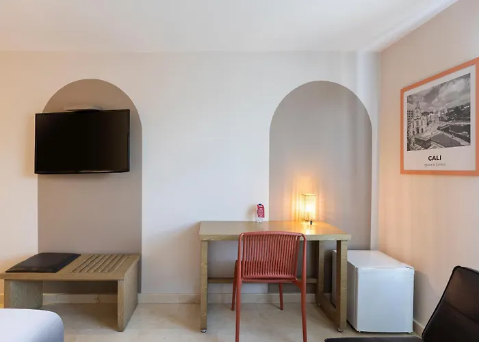 Hotel MS Ciudad Jardin Plus Cali
