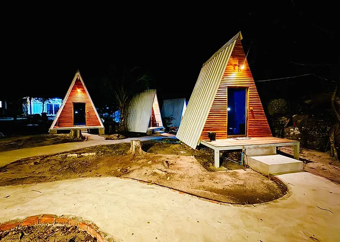 Romny Cozy Bay Resort