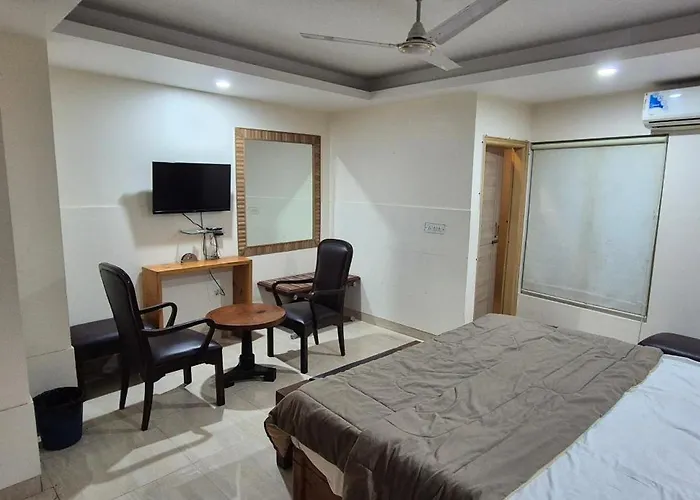 Royal Residency