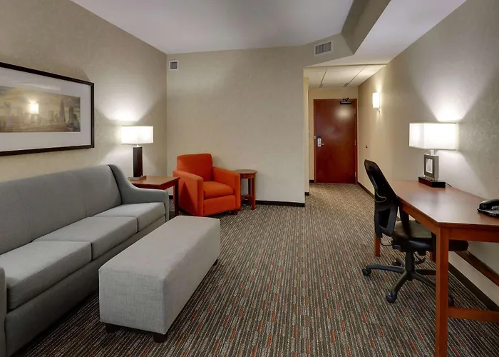 Drury Inn & Suites Charlotte Arrowood