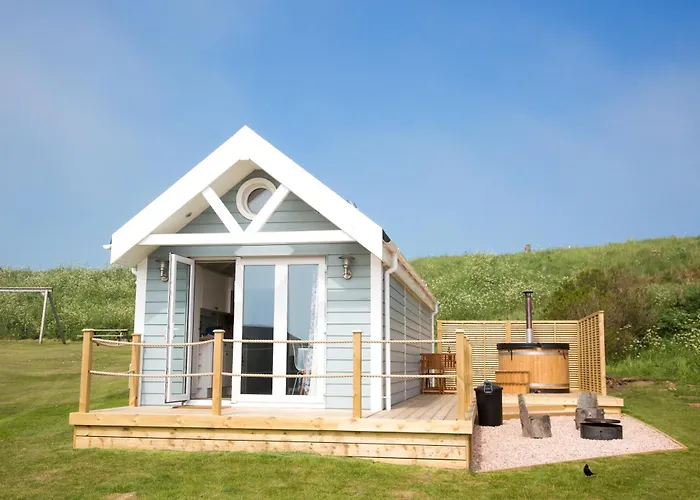 Sauchope Links Holiday Lodge And Glamping Park