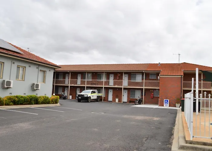 Bathurst Motor Inn