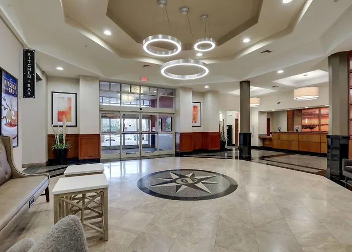 Drury Inn & Suites Charlotte Northlake