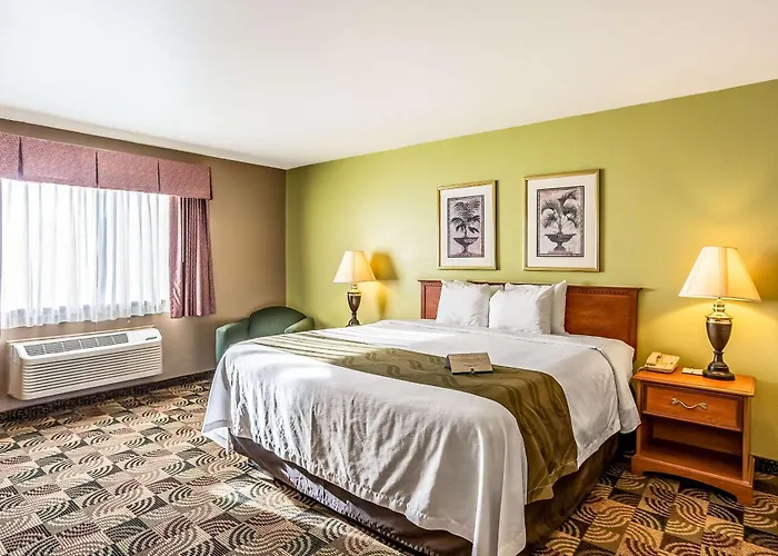 Quality Inn & Suites Hannibal West