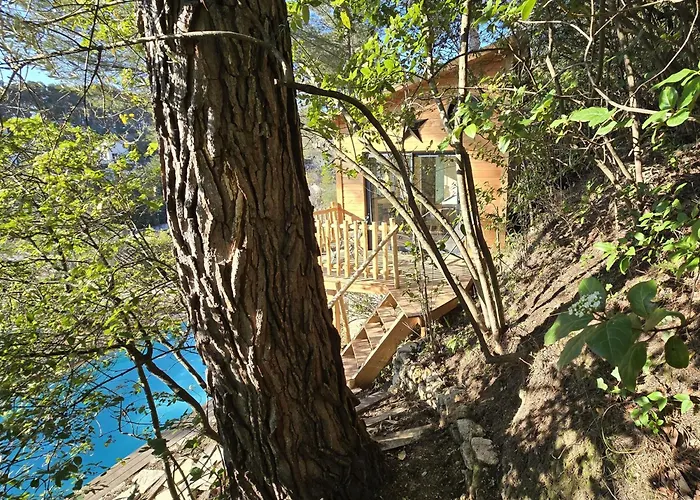 La Cabane Aixoise Piscine&Jacuzzi