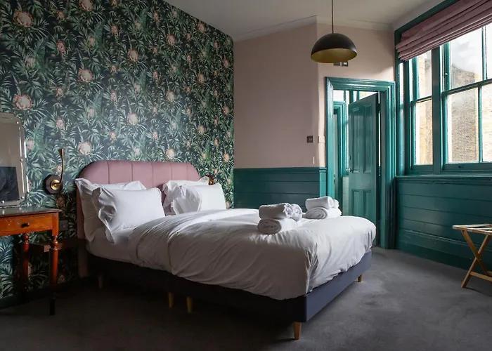 The Ship Rooms