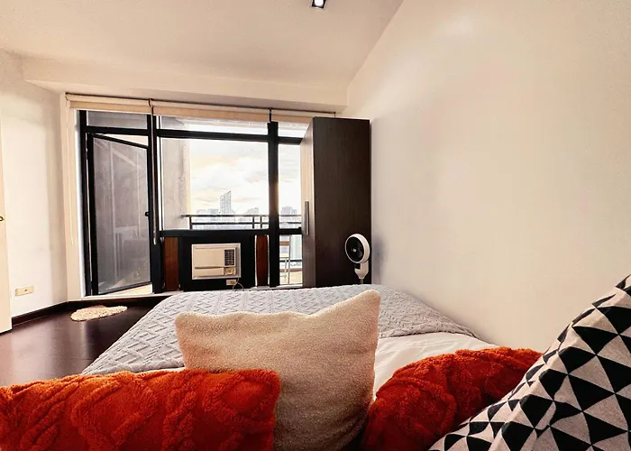 The Gramercy Residences New Sleek 1Br Suite, 600Mbps Wifi, Netflix & Free Amenities
