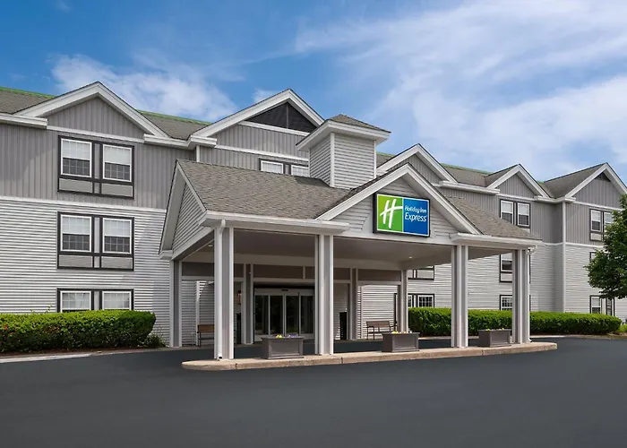 Holiday Inn Express St. Albans By Ihg