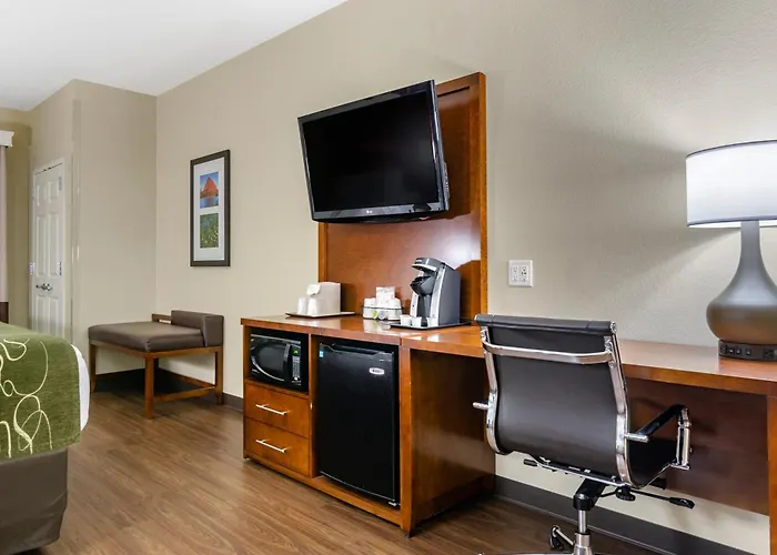 Comfort Suites Helena Airport