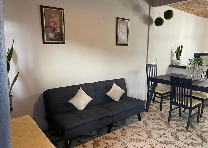 Hotel Cuatro Caminos