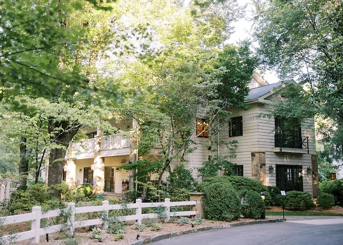 Rt Lodge