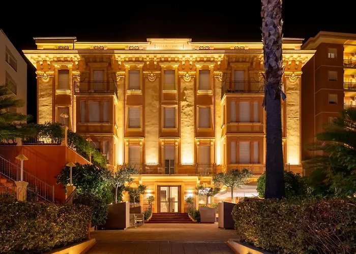 Hotel Careni Villa Italia
