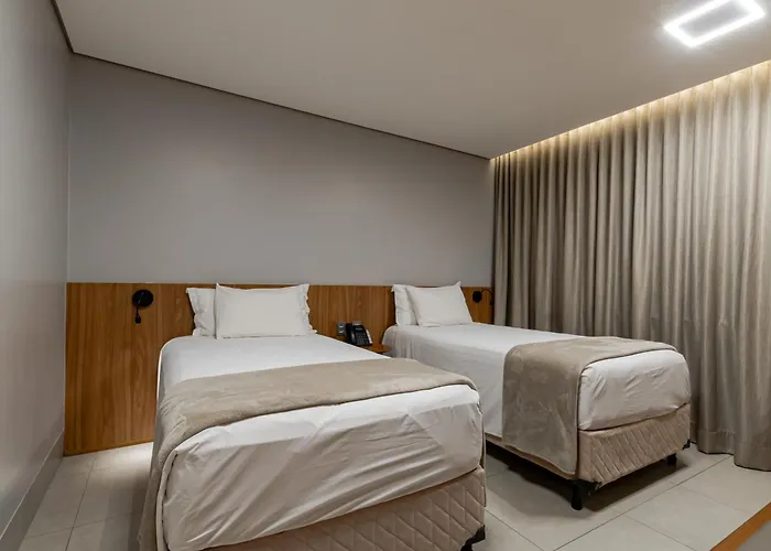 Amazon Taiamã Hotel