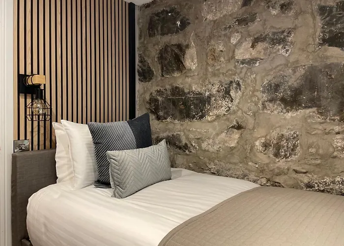 Prince Llewelyn Hotel