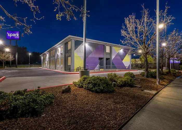 Spark By Hilton Newest Hotel In Williams Ca