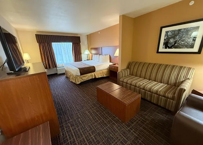 Richland Inn And Suites