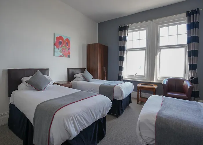 Oyo Shanklin Beach Hotel