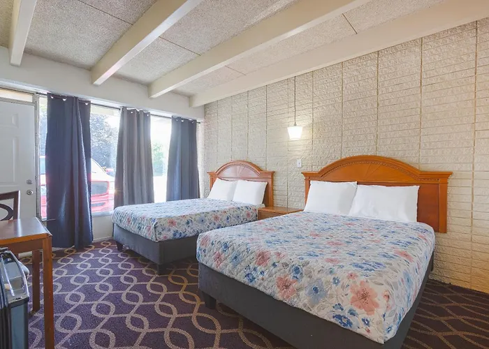 Sonrise Inn Lincoln Hwy By Oyo