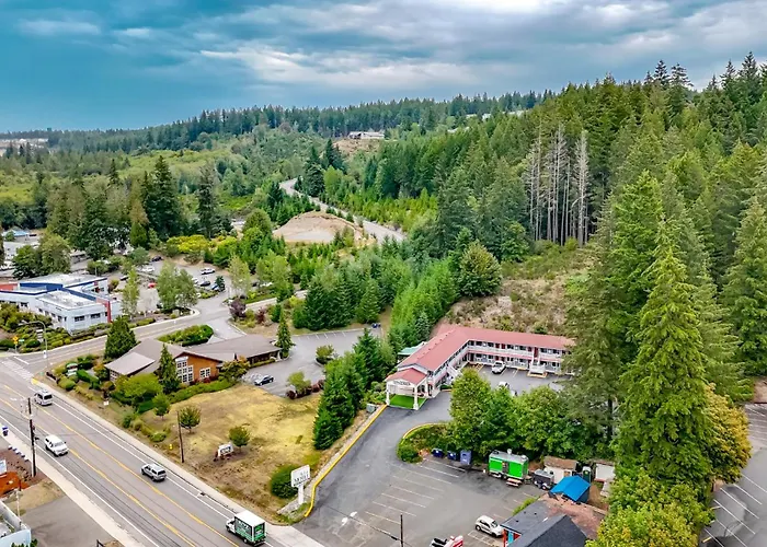 Belfair Motel