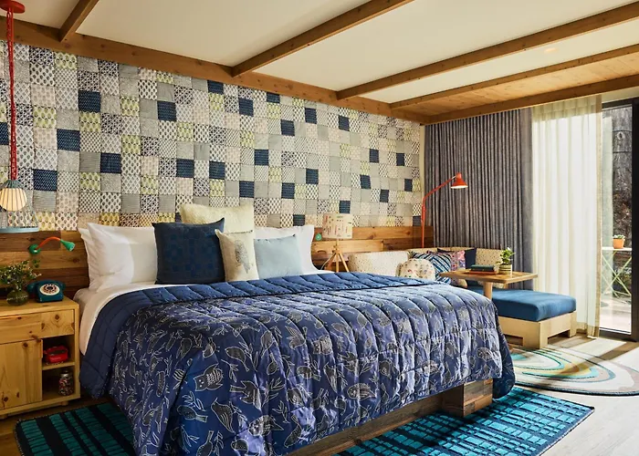 Treehouse Hotel Silicon Valley