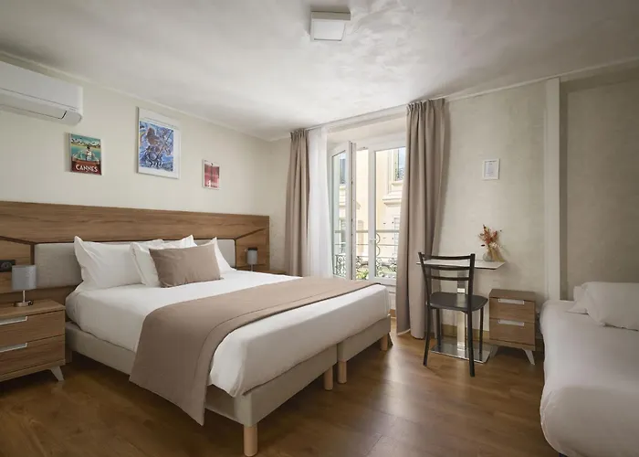 Hotel des Congrès et Festivals