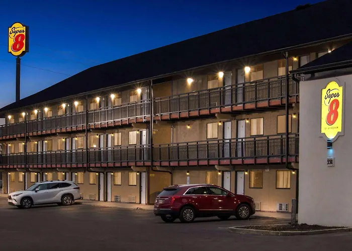 Super 8 By Wyndham Vandalia/Dayton International Airport