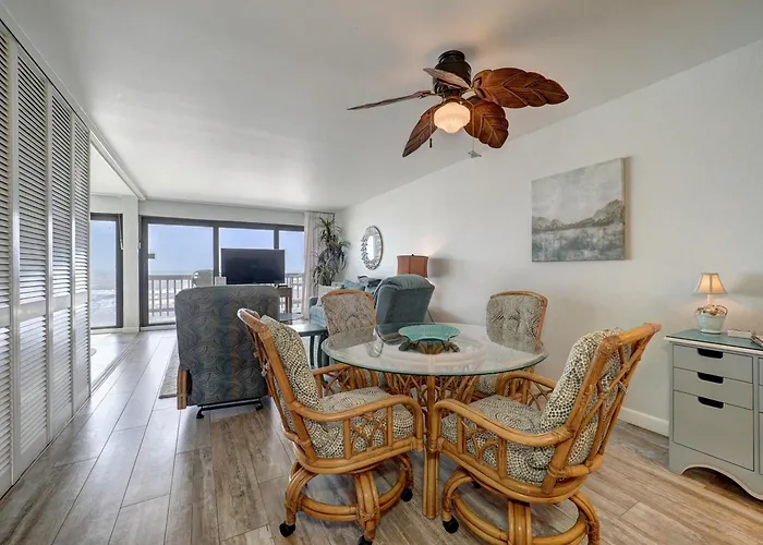Island House Beachfront Condo Hotel