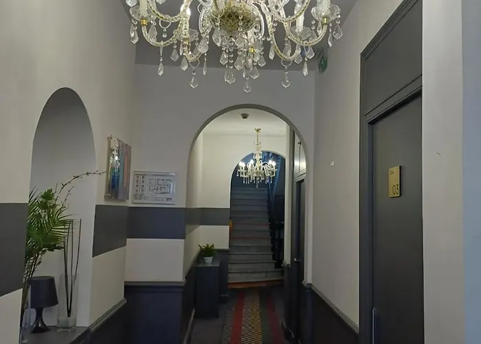 Little Palace
