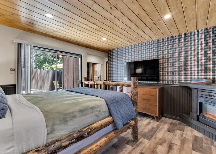 Idyllwild Inn