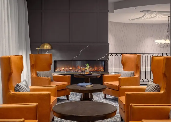 Hotel Commonwealth