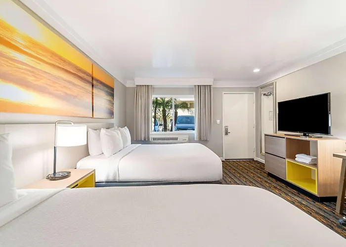 Days Inn By Wyndham San Diego Hotel Circle