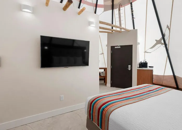 Bluff Dwellings Resort
