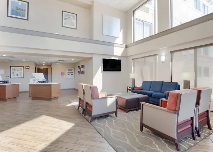 Comfort Inn & Suites Wichita Northeast