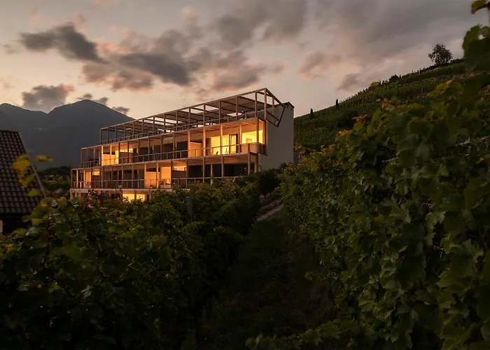 Haller Suites & Restaurant