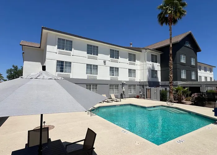 Garner Hotel Phoenix Northwest - Surprise By Ihg