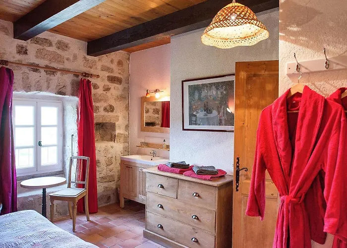 Chambres d'Hôtes et Gîtes Le Mas Bleu&Spa Resort Rosières