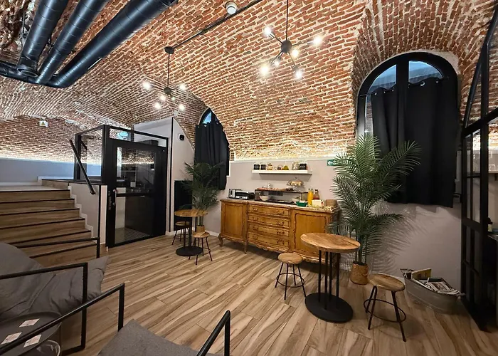 CC Opera Suites