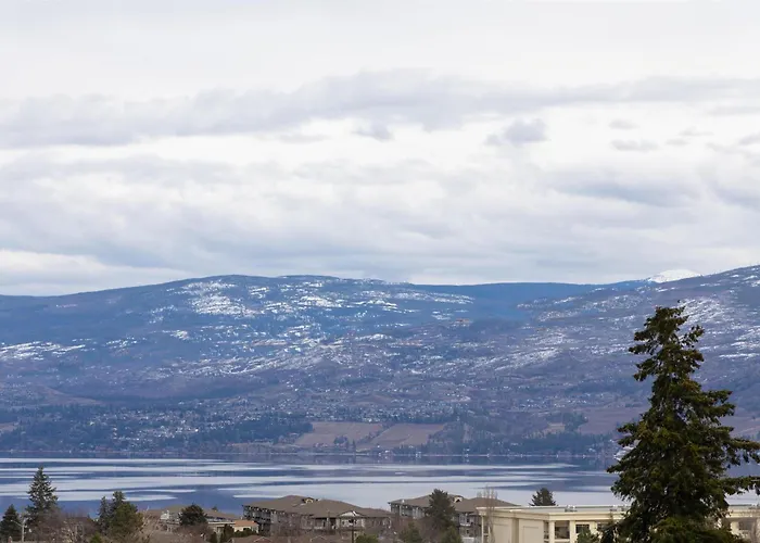 Doubletree By Hilton West Kelowna