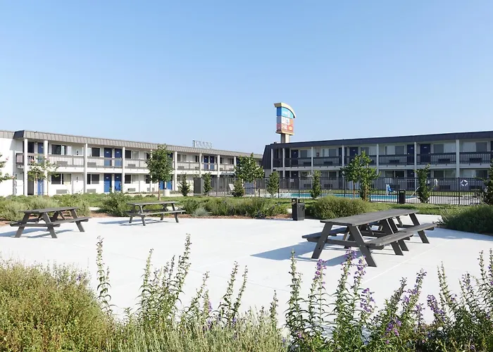 Motel 6-Claremont, Ca