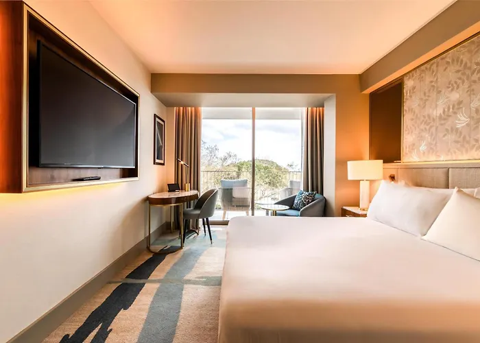 Legacy Hotel Cascais, Curio Collection By Hilton