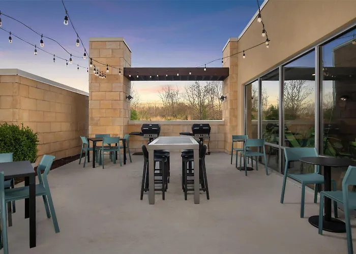 Home2 Suites Airport