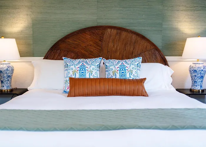 Swank Boutique Suites