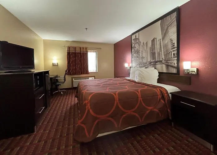 Super 8 By Wyndham Paris Il
